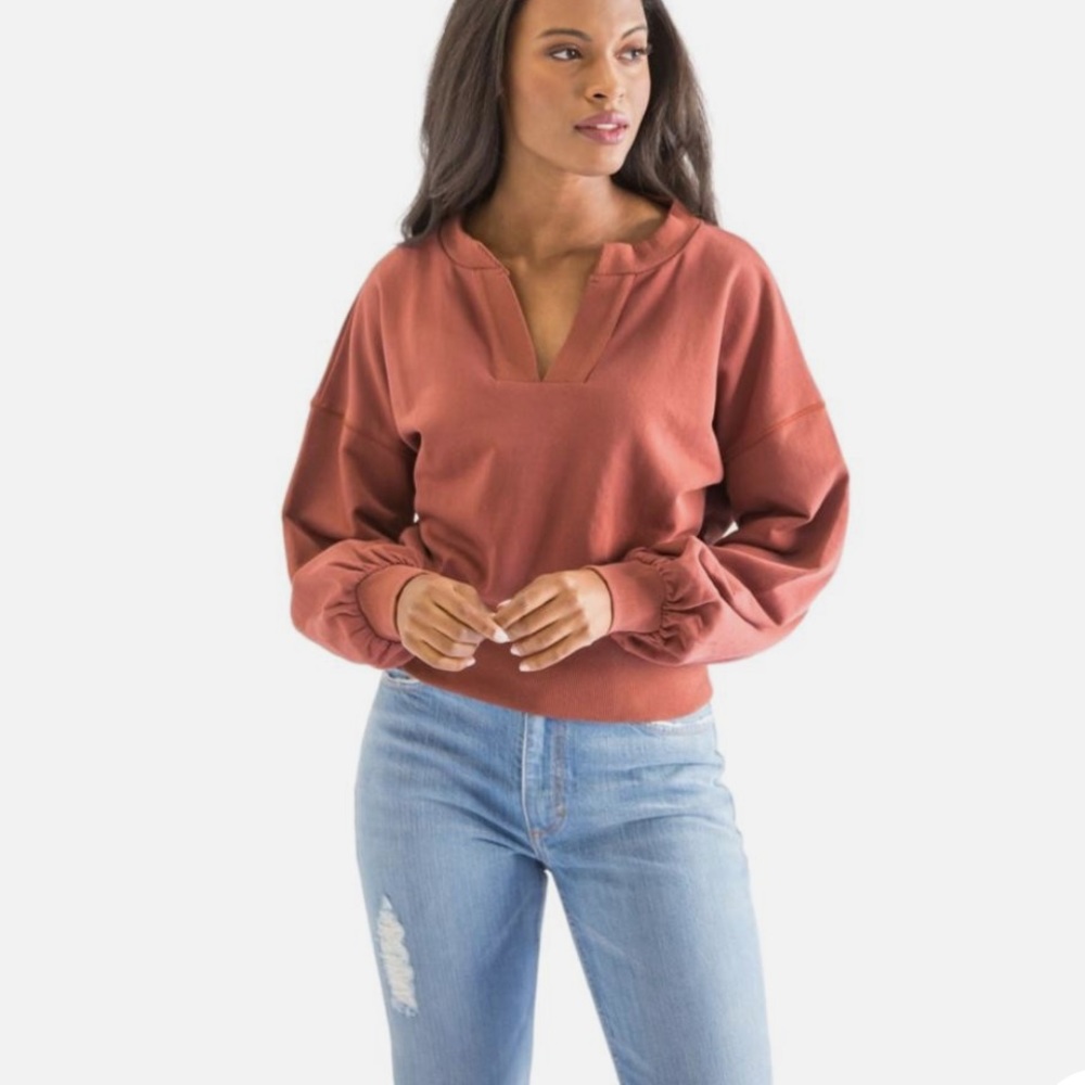 Kimes ranch Dewey V Neck size Medium color rust
